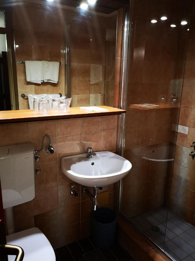 Motel Plitvice Ζάγκρεμπ Εξωτερικό φωτογραφία